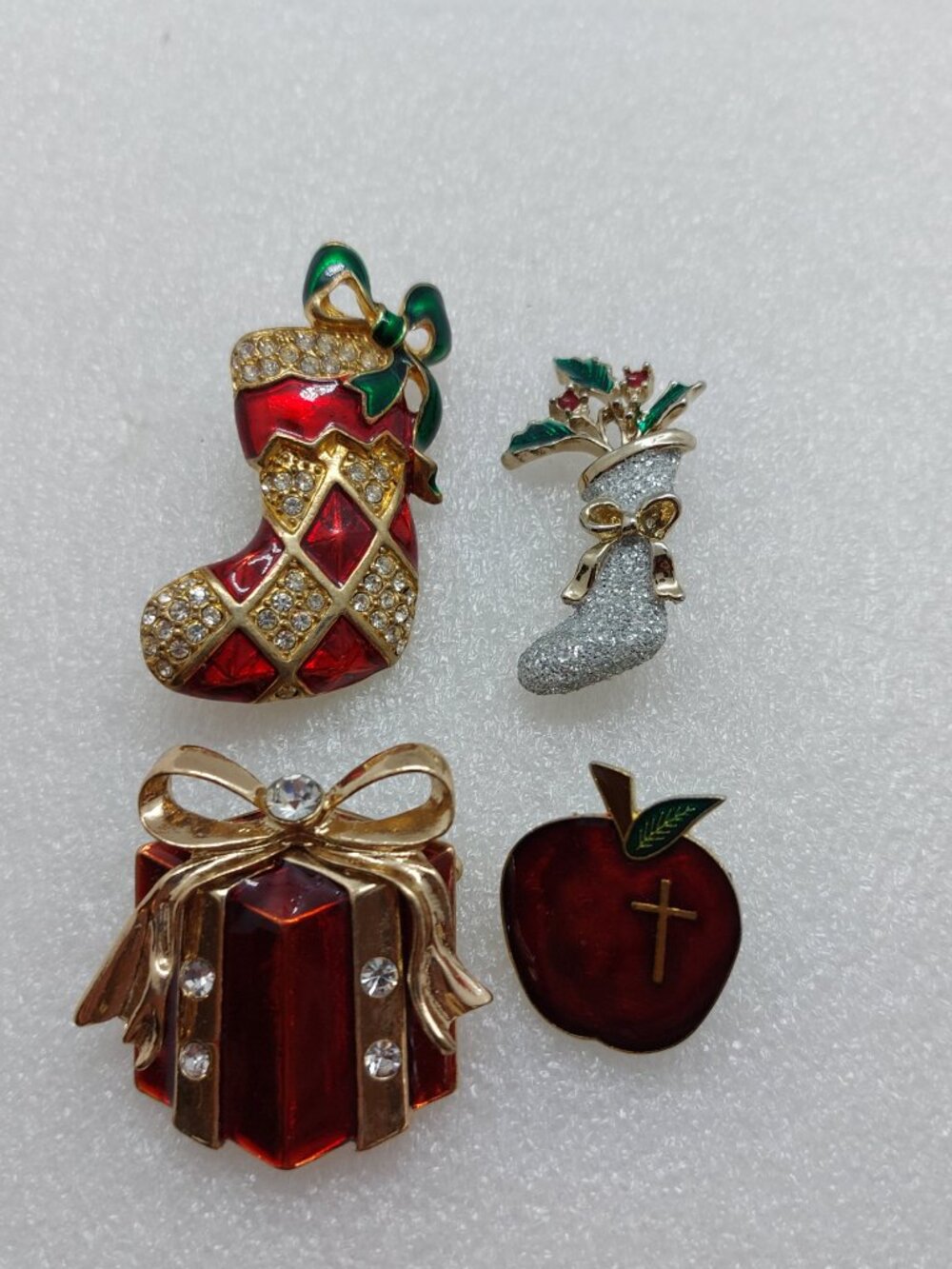 Lot Of 4 Christmas Brooch / Pin Stocking, Present With Bow & Apple With Cross